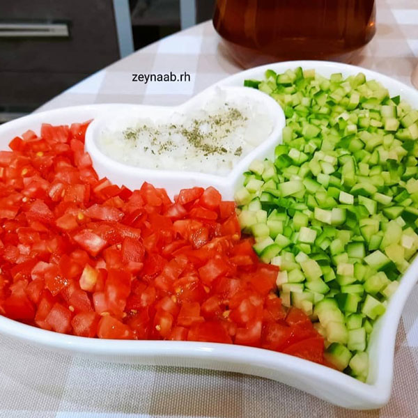 عکس تزیین سالاد شیرازی جدید تزیین سالاد شیرازی در ظرف گرد تزیین سالاد شیرازی در پیاله عکس سالاد شیرازی خانگی تزیین سالاد شیرازی مخلوط تزیین سالاد شیرازی در ظرف مستطیل تزیین سالاد شیرازی تک نفره تزیین سالاد شیرازی ساده و شیک