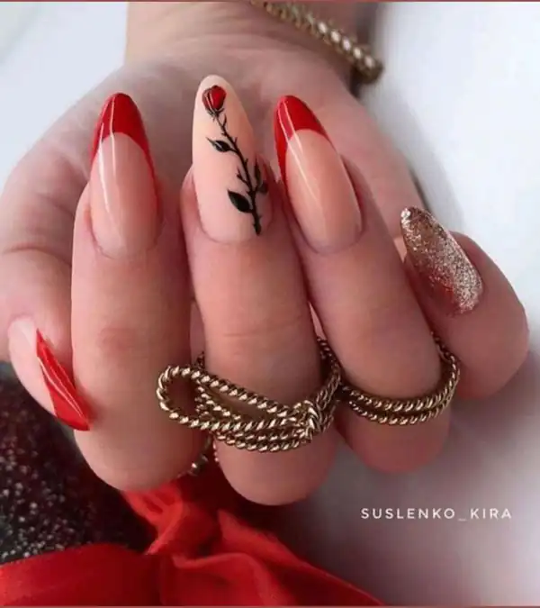 طراحی ناخن با لاک قرمز