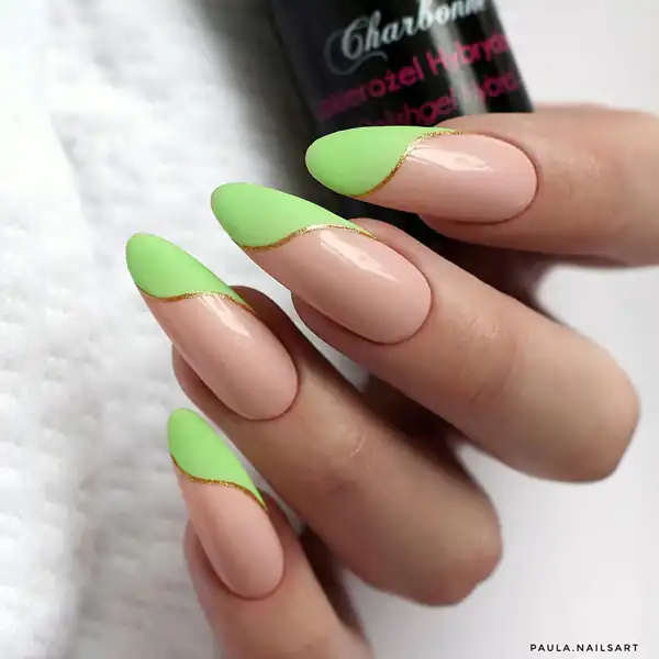 طراحی ناخن با لاک سبز
