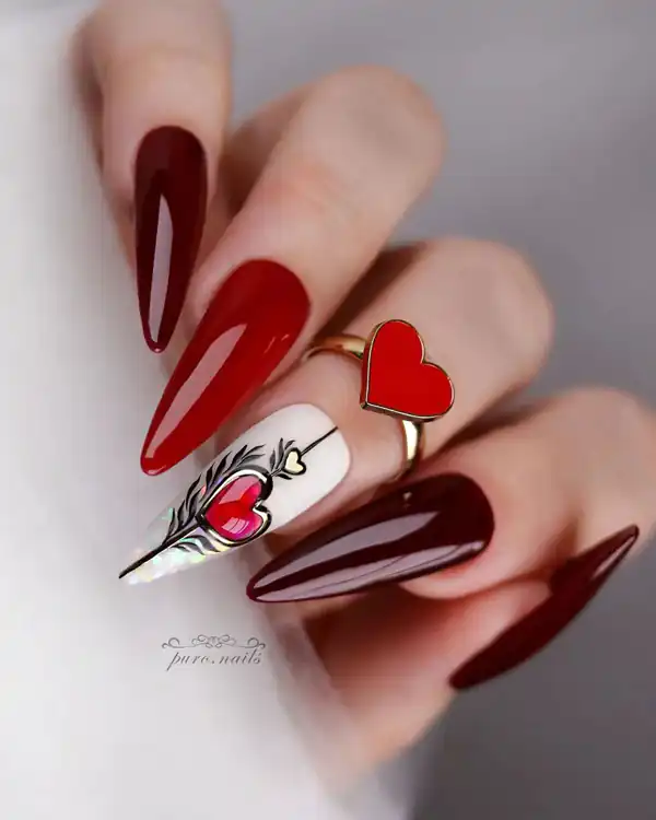 طراحی ناخن قلب ساده