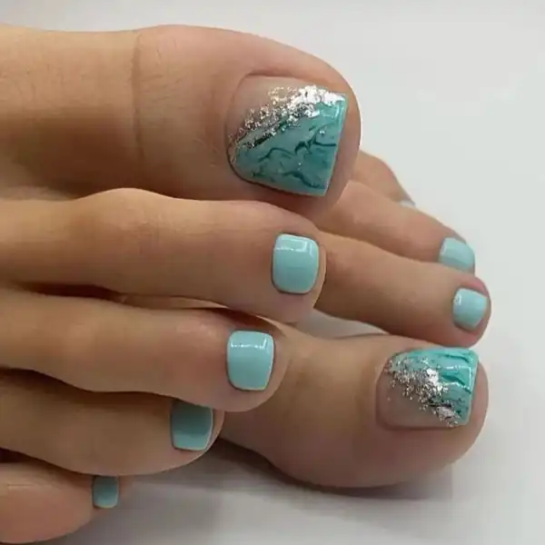 طراحی ناخن پا ساده