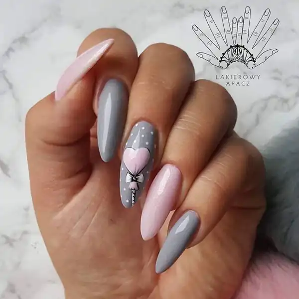 طراحی ناخن تیز