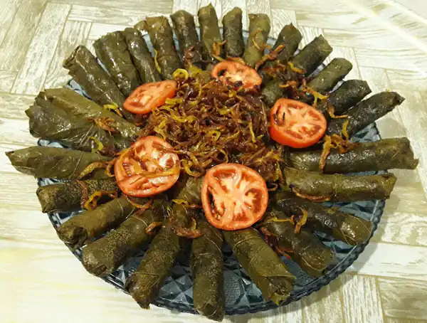 تزیین دلمه
