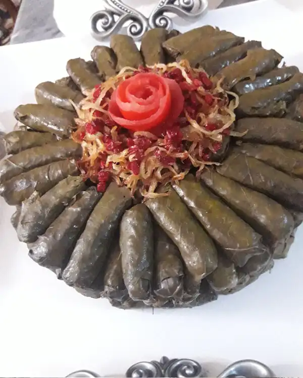 تزیین دلمه