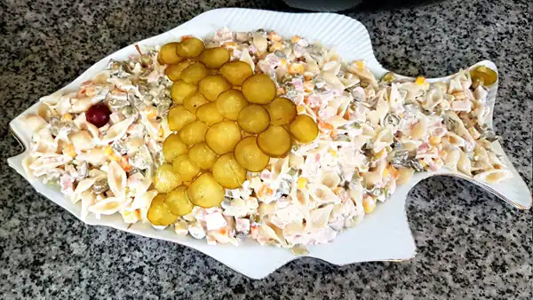 تزیین سالاد ماکارونی