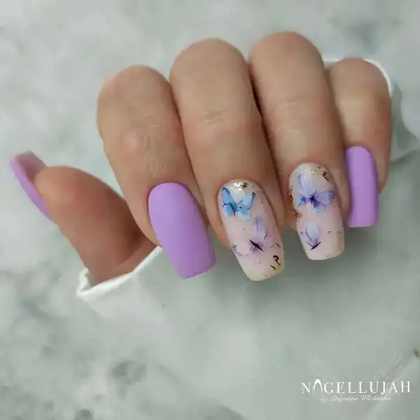 طراحی ناخن مدل پروانه