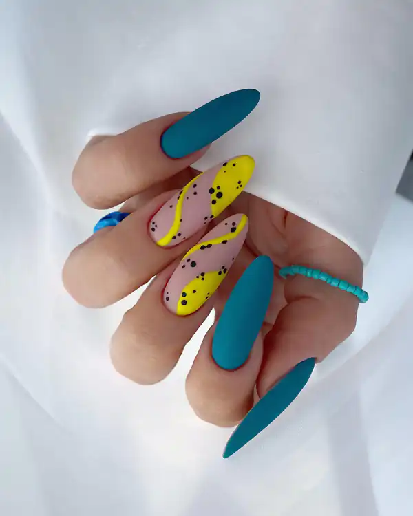 طراحی ناخن ساده و جدید