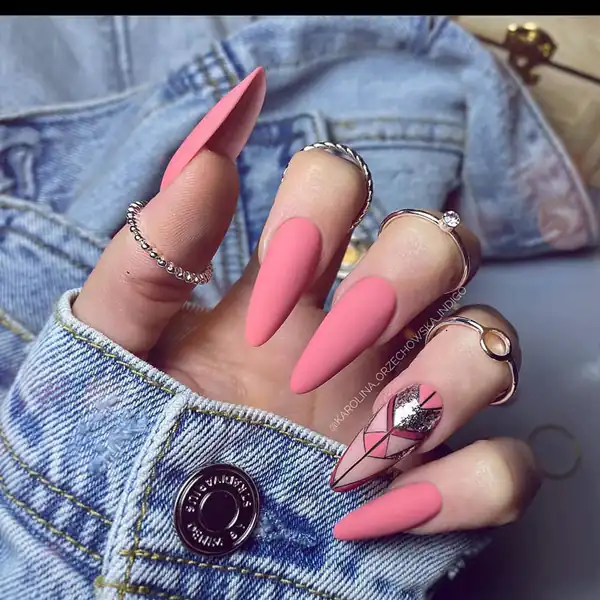 طراحی ناخن ترند