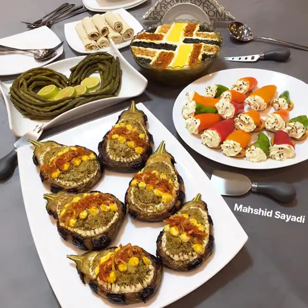 تزیین کشک بادمجان مجلسی