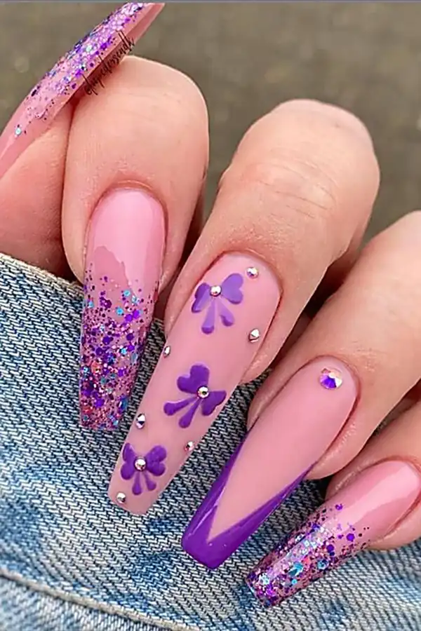 طراحی ناخن عروسکی