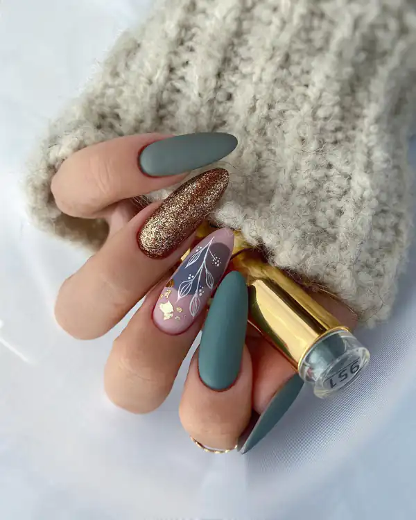 طراحی ناخن جدید بلند