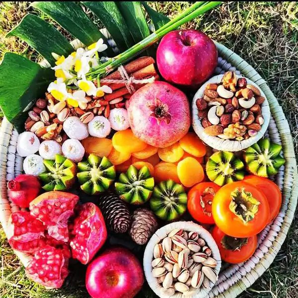 سینی شب یلدا