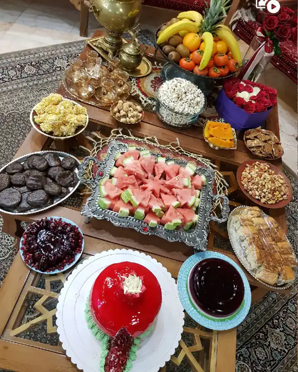 تزیین شب یلدا آسان