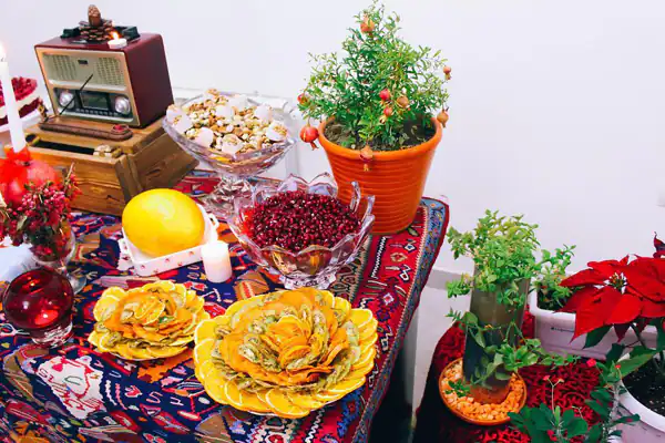 تزیین شب یلدا ایرانی