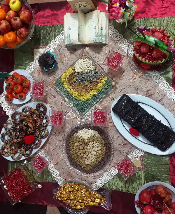 تزیین شب یلدا ساده