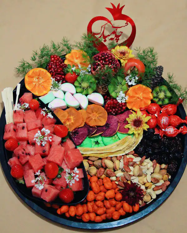 تزیین سینی شب یلدا