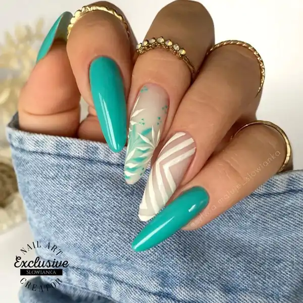 طراحی ناخن ابی ساده