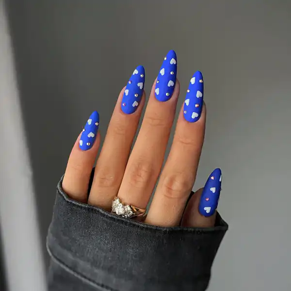 مدل طراحی ناخن شلوغ