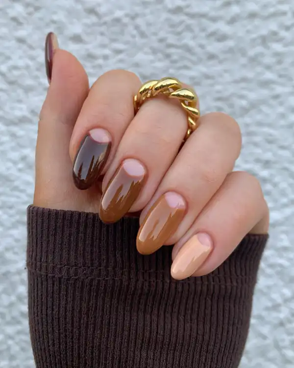 طراحی ناخن بسیار شیک