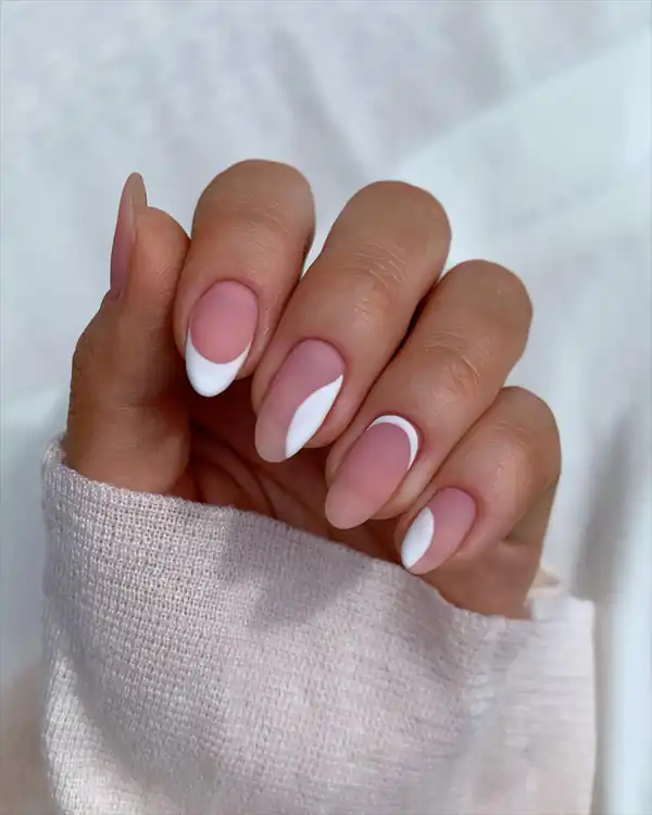 طراحی ناخن کوتاه ساده