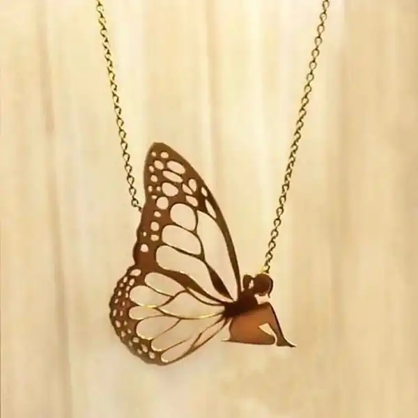 مدل گردنبند طلا پروانه