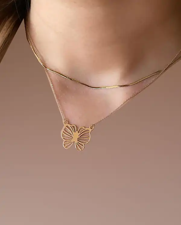 مدل گردنبند طلا پروانه