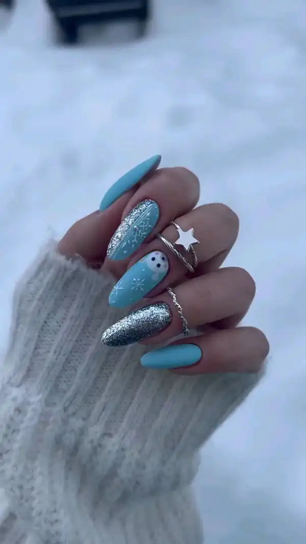 طراحی ناخن اکلیلی دخترانه