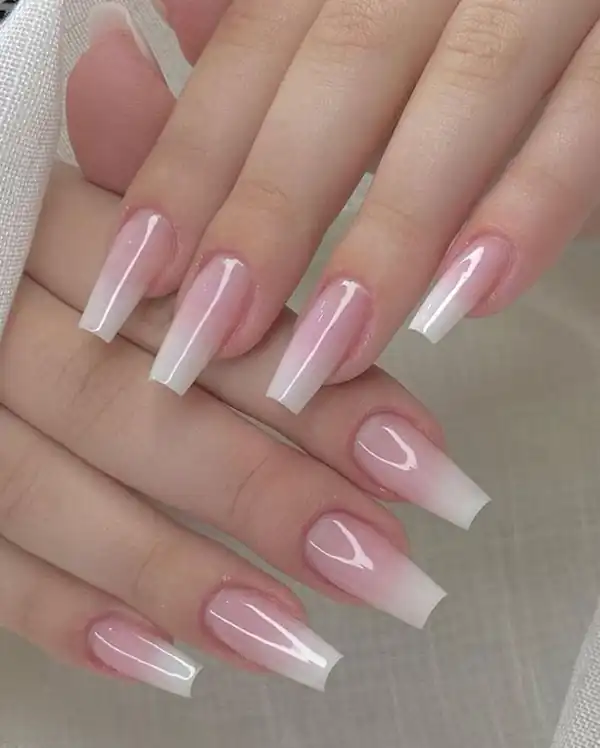 طراحی ناخن آمبره صورتی
