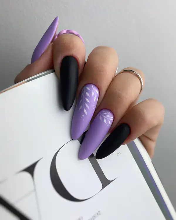 طراحی ناخن بنفش و یاسی