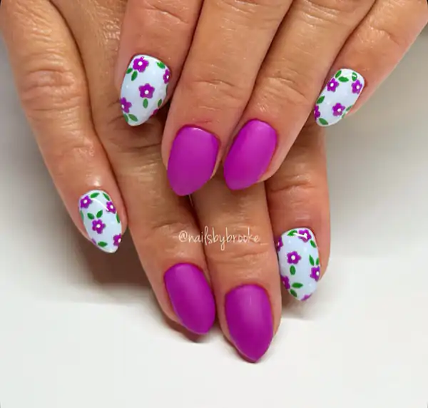 طراحی ناخن بنفش و یاسی