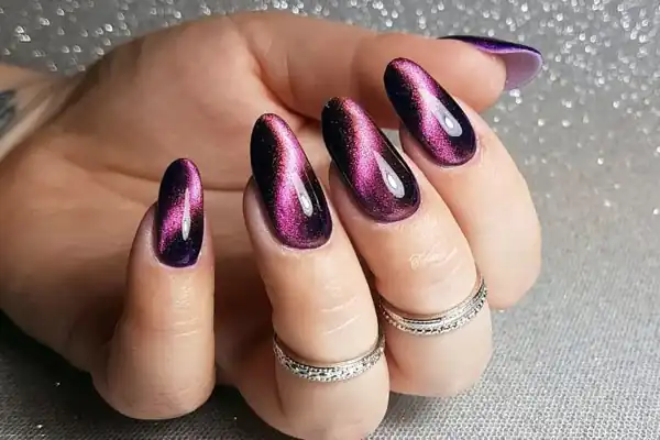 طراحی ناخن چشم گربه ای