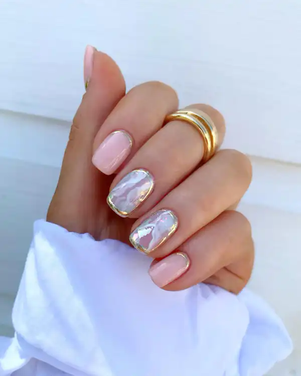 طراحی ناخن کوتاه شیک