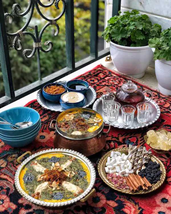 تزیین آش رشته مجلسی