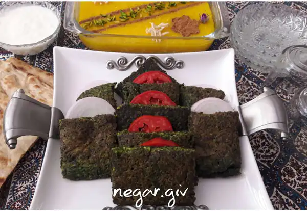 تزیین کوکو سبزی