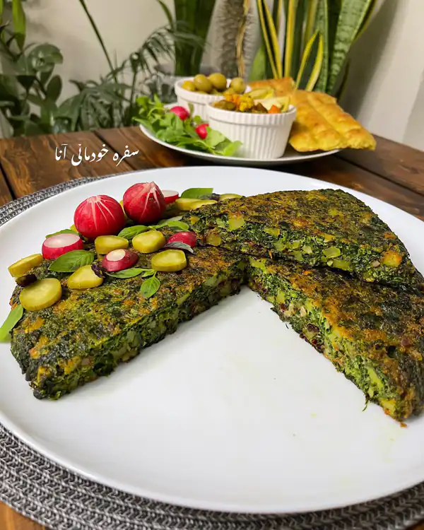 تزیین کوکو سبزی