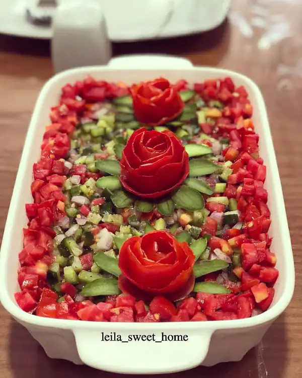 تزیین سالاد شیرازی برای مهمانی