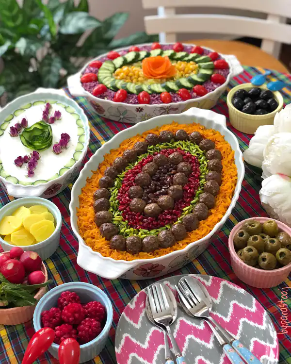 میز شام مهمانی