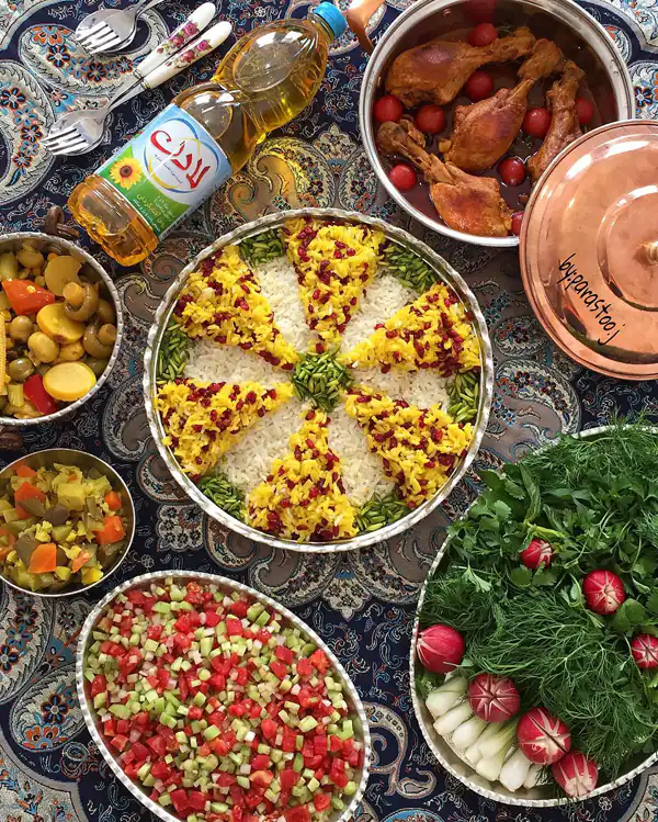 میز شام مهمانی