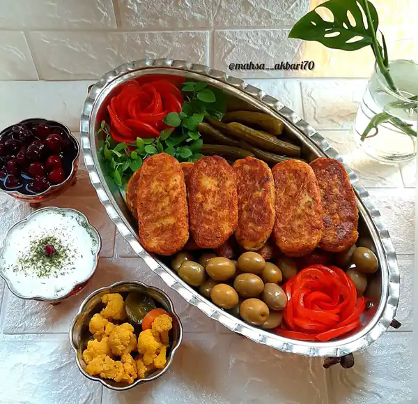 میز شام ساده