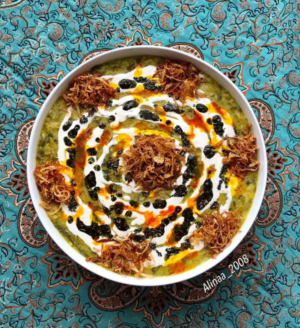 تزیین آش رشته ساده