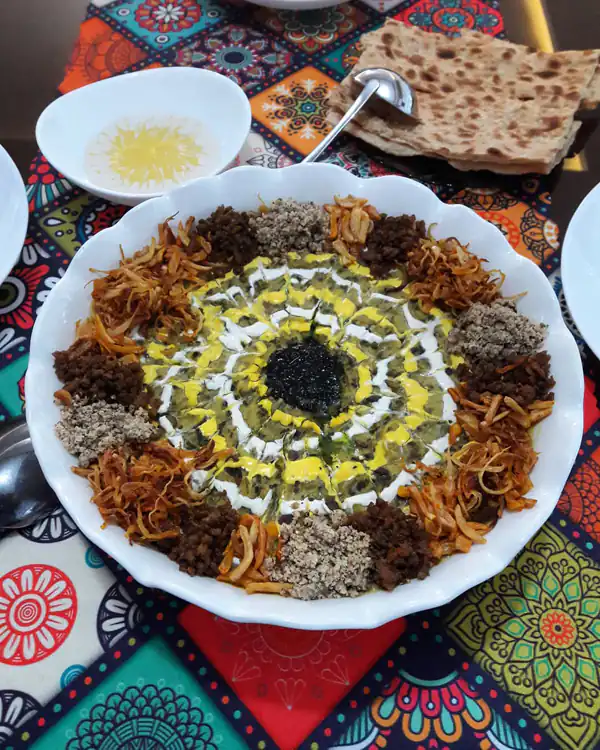 تزیین آش رشته ساده