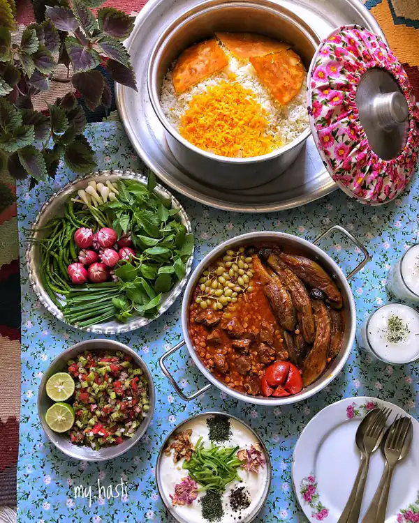 تزیین برنج و خورشت