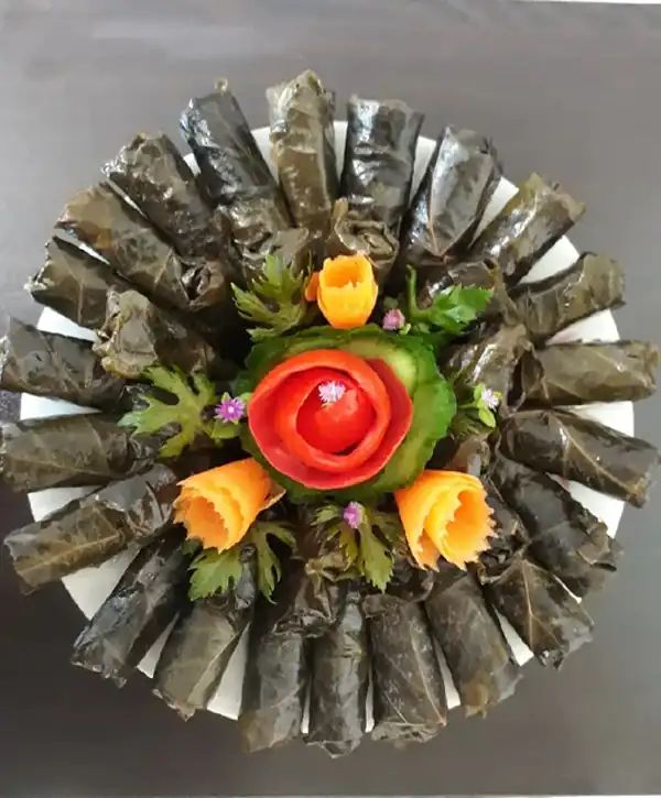 تزیین دلمه مجلسی