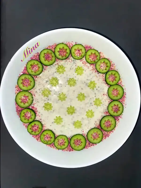 تزیین ماست و خیار