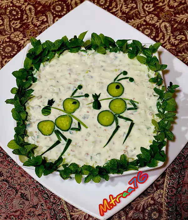 تزیین ماست و خیار