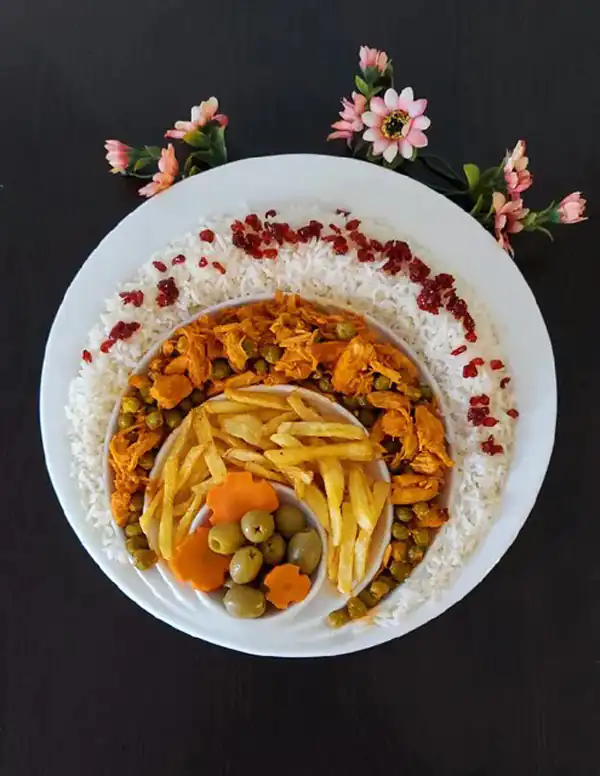 تزیین زرشک پلو با مرغ