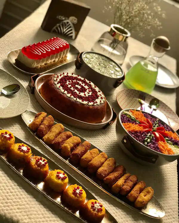 چیدمان میز شام ایرانی