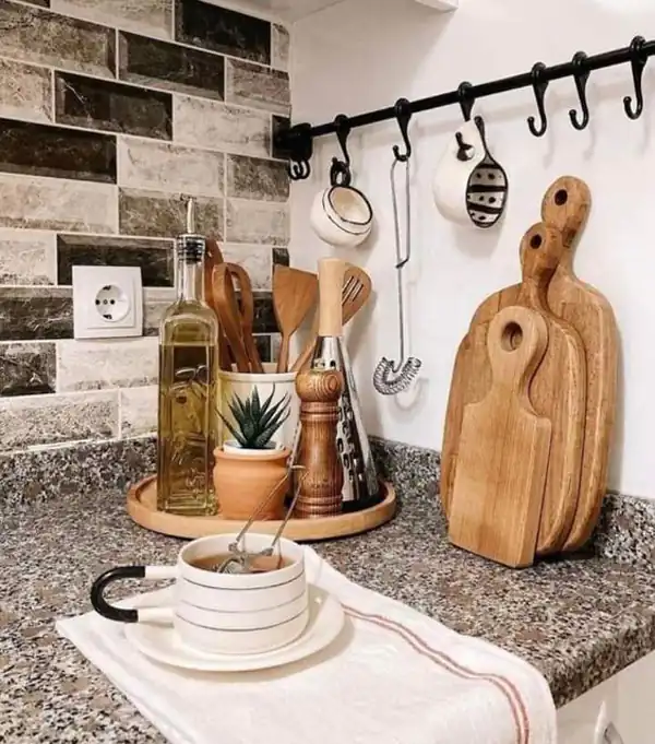 چیدمان روی کابینت عروس