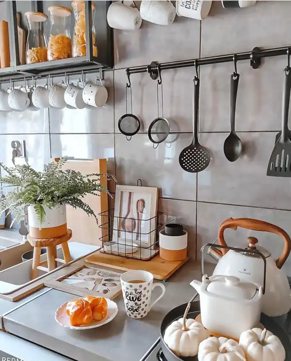 چیدمان روی کابینت عروس