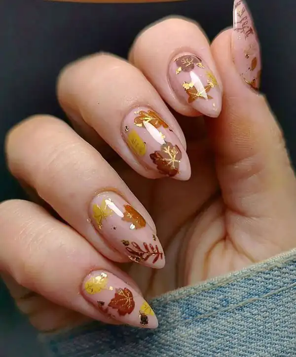 ایده طراحی ناخن پاییزی